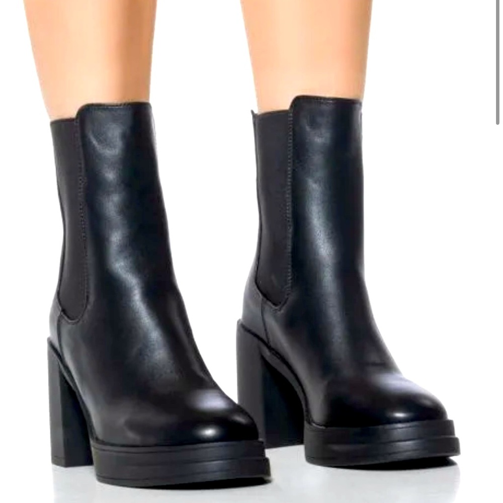 Azalea Wang Wayne platform bootie